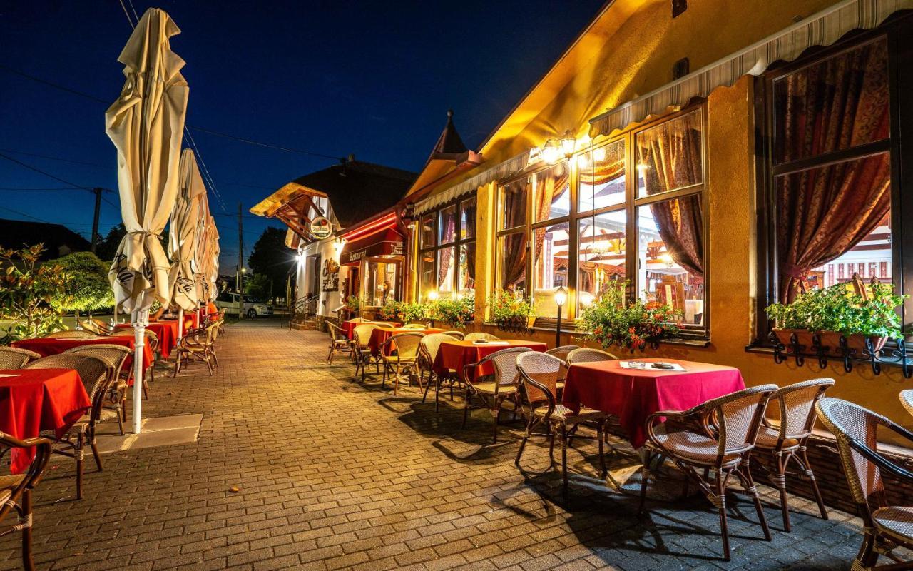 Penzión Heléné Velky Meder Exterior foto